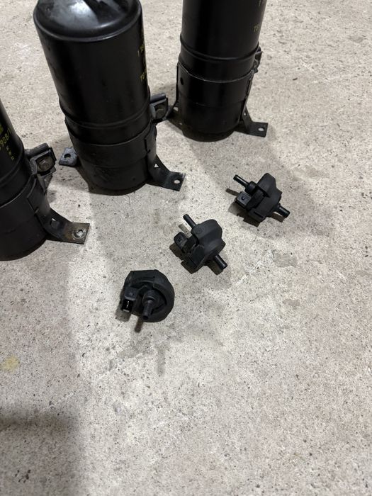 Абсорбер Обратный клапан на BMW e34