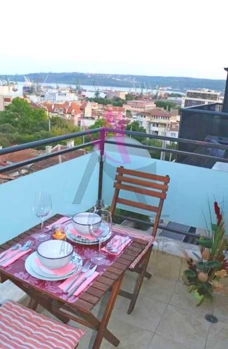 Дава се под наем Двустаен апартамент в Варна, Център - 60 кв.м за 425 € - Снимка #3