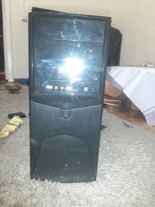 1 компьютер,см описание,на запчасти, обмен