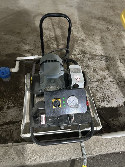 Gilam moykasi tayyor biznes sotiladi