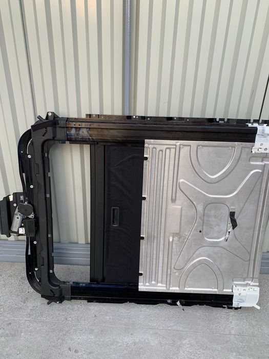 Люк стекляный Бмв & Bmw