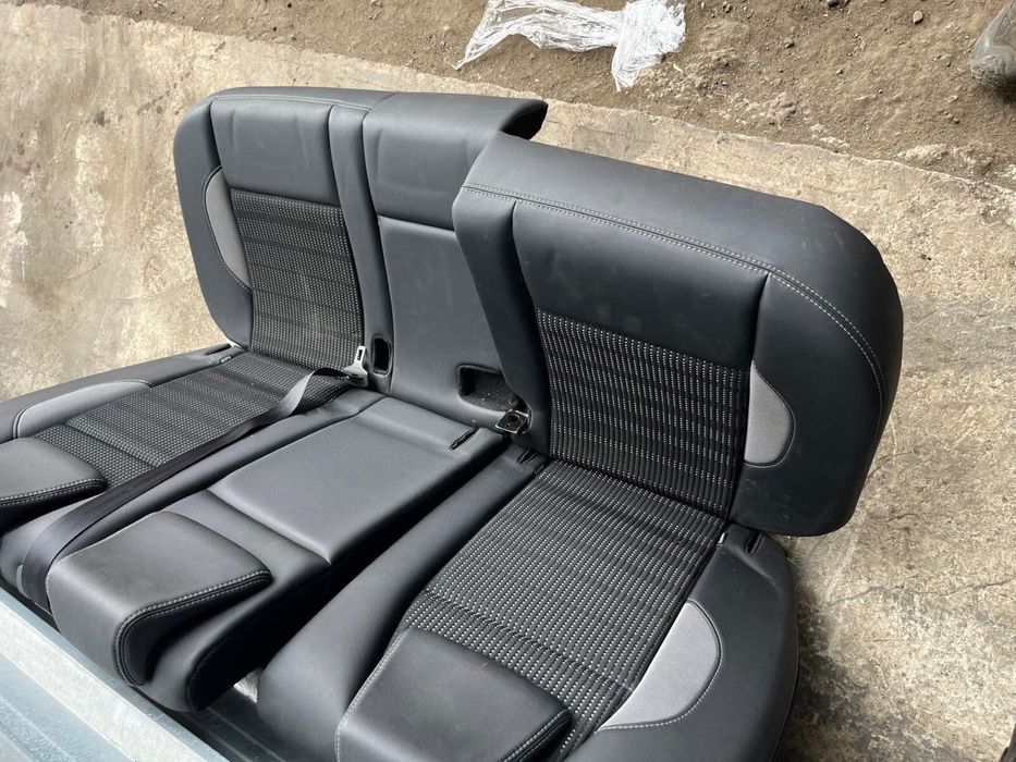 Салон за Пежо Peugeot 2008 кожа и плат ном 800