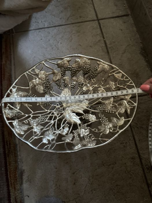 Посребрена фруктиера