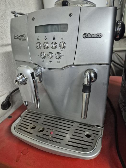 Кафеавтомат Saeco incanto de lux s-clas