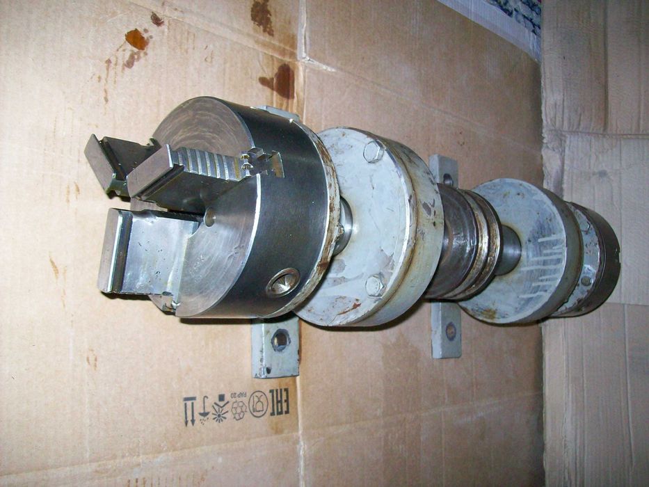 Токарный станок.