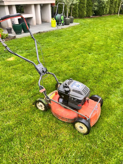 Mașină tuns/mulcire Husqvarna