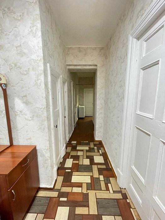 / Продам 3х ком квартиру Ленина 8, ТОРГ