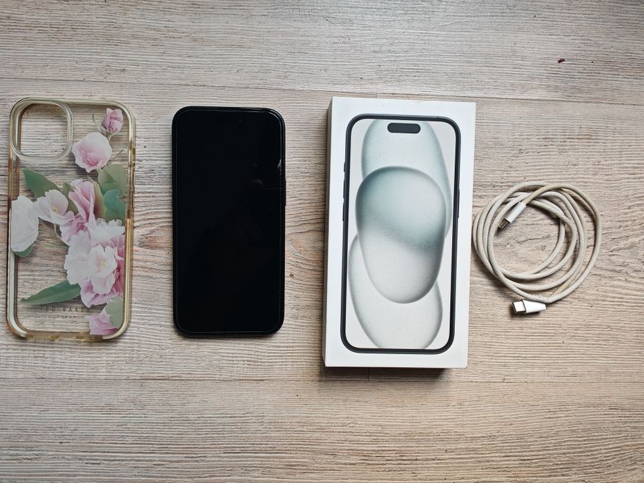 Iphone 15 black / 128gb