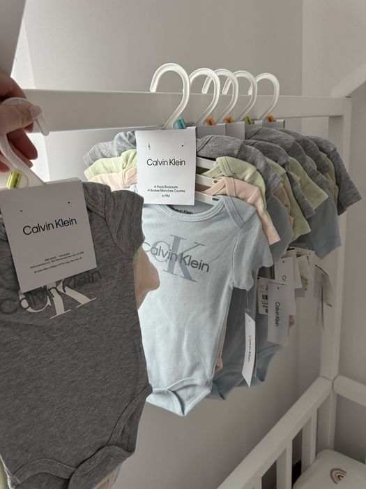 Calvin Klein - бебешки бодита 4бр