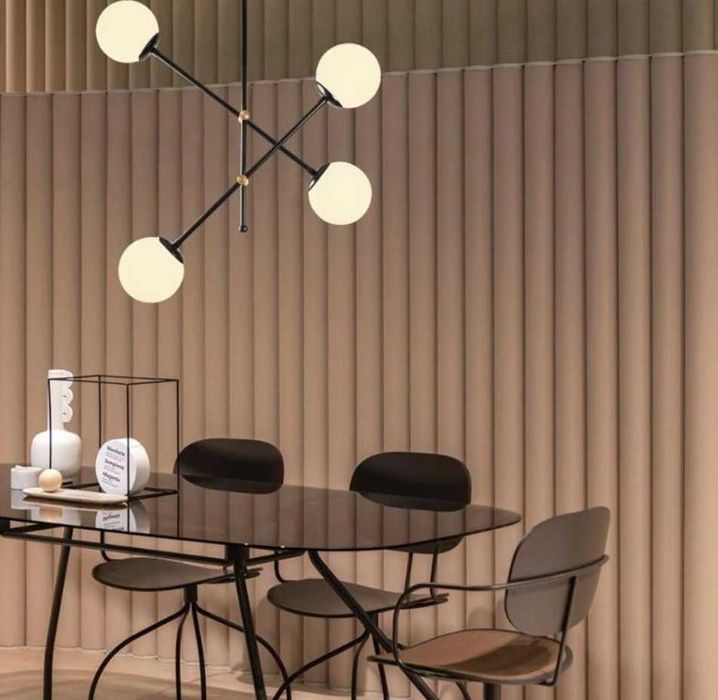 Лампа с четири топки от Vivre, нова