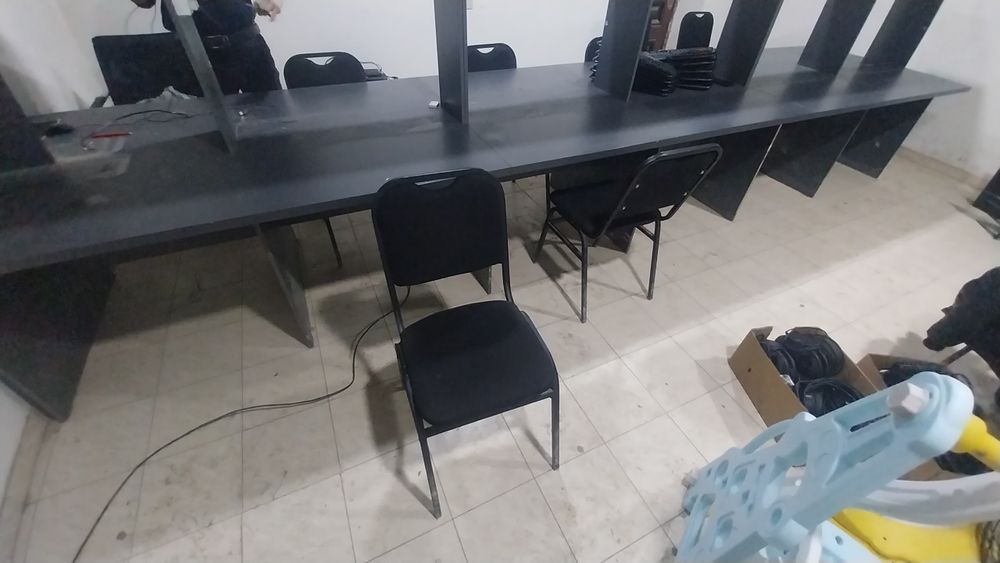 Kampyuter ushin stol ham 10 sht stulchik