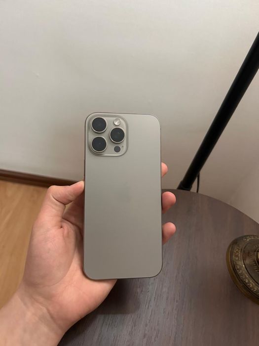 iPhone 16 pro max 256g