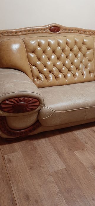 Продам диван  в отличном состоянии
