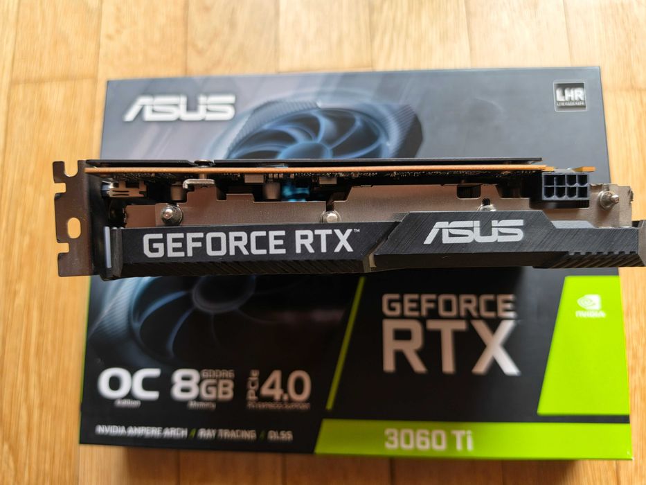 ASUS DUAL GeForce RTX 3060 Ti MINI OC Edition 8GB GDDR6 с кутия и всички аксесоари