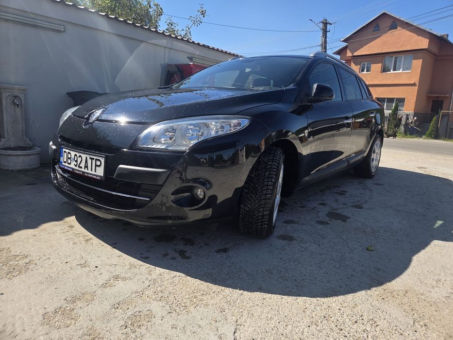 RENAULT Megane 2011 — imagine 2