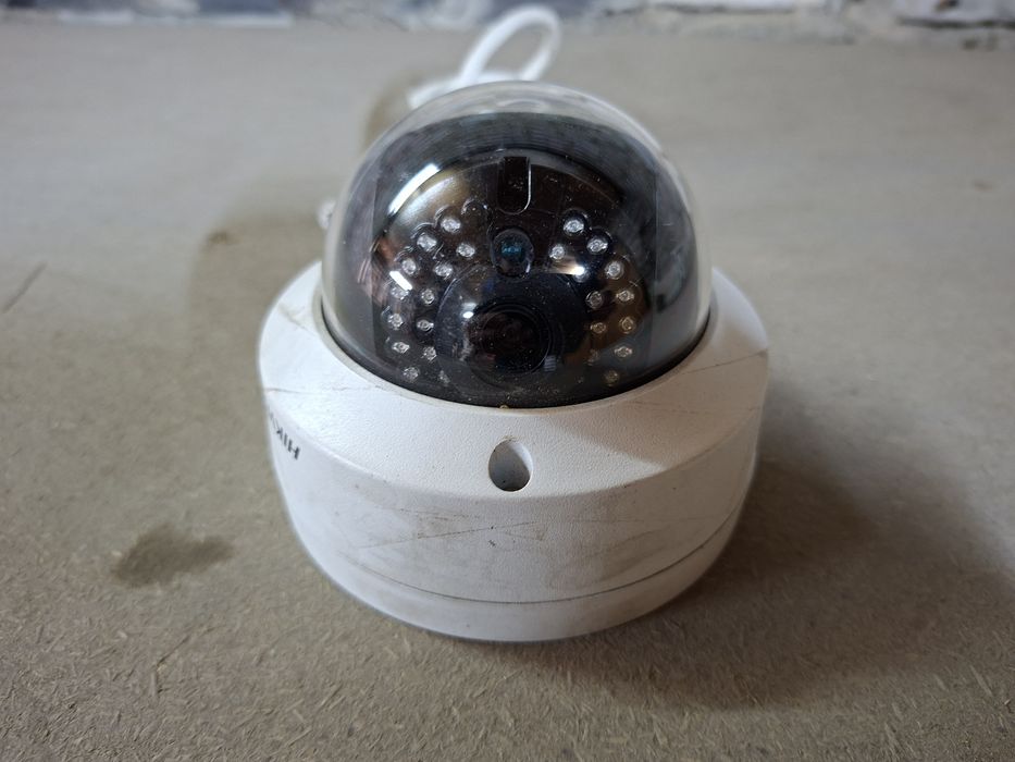 Продам IP камеры Hikvision