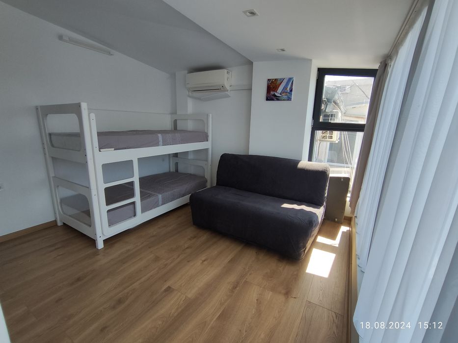 Дава се под наем Тристаен апартамент в Варна, Червен площад - 80 кв.м за 800 € - Снимка #6