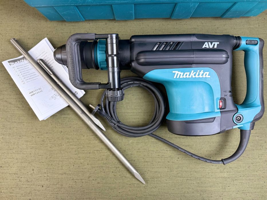 Makita HM1213C – професионален къртач SDS-Max AVT – чисто нов