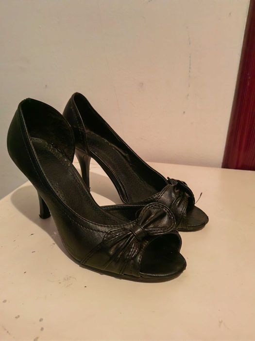 Оригинални сандали на марката Gi Anni