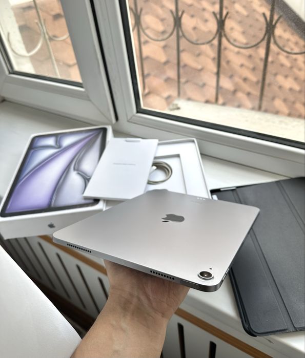 iPad Air M2 11inch Gray 128GB +Case