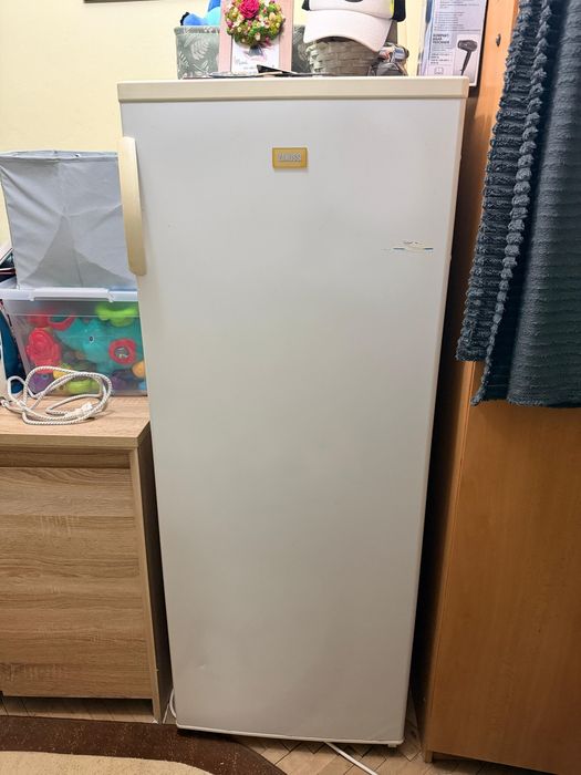 Cogelator zanussi 160l cinci sertare