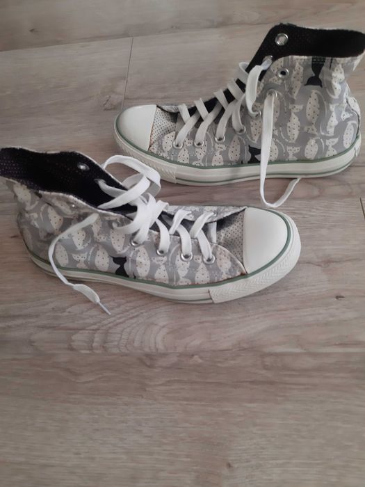 Tenisi Converse marime 37,5 si 39