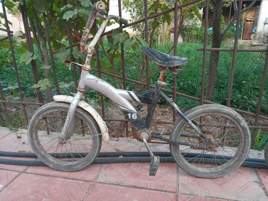 велосипед сотилади