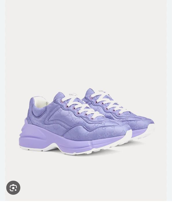 Лилави кецове на Gucci