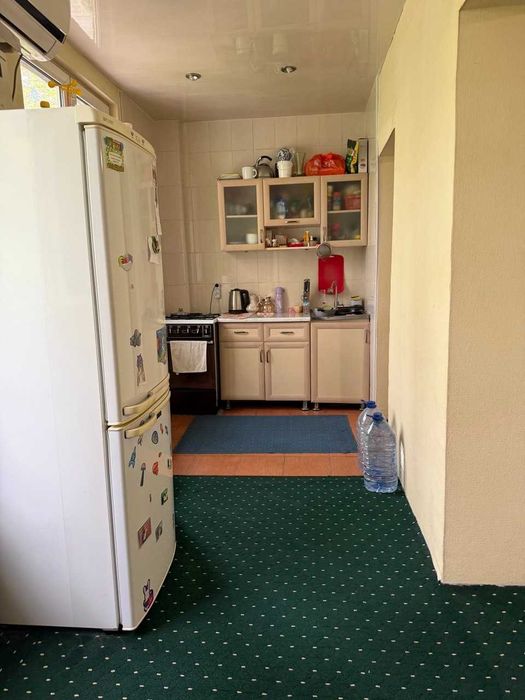 Чиланзар 6 балкон 2х6 2 комнатная