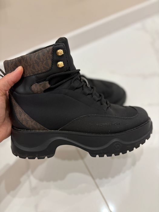 Боти Michael Kors