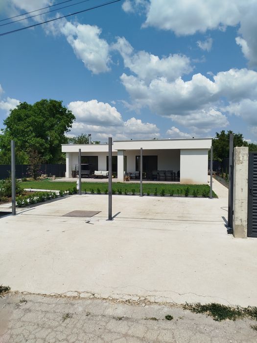 Заварчик услуги.