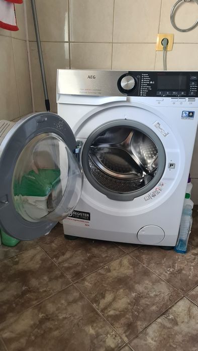 Mașina de spălat AEG seria 7000