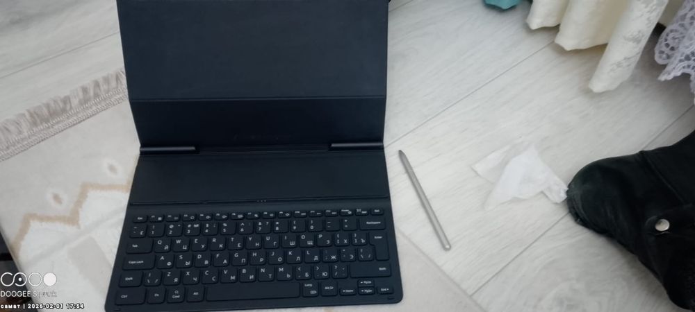 Продам планшет Samsung  galaxy tab s7 fe