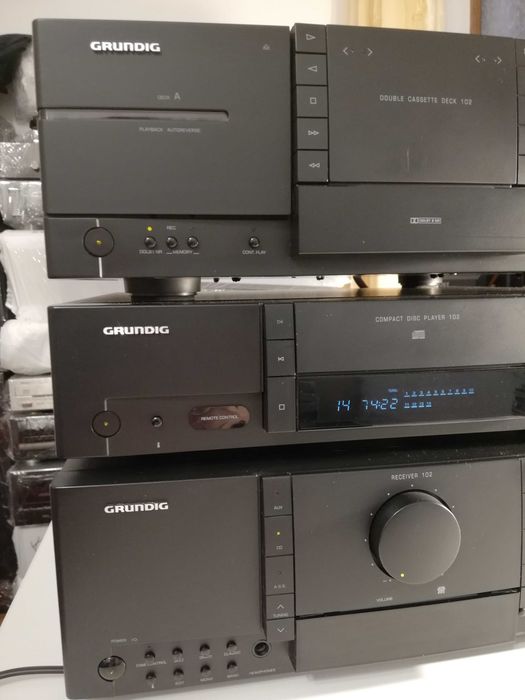 Linie Audio GRUNDIG R/CD/CCF-102 (CD/MC/Amplituner) - Impecabil