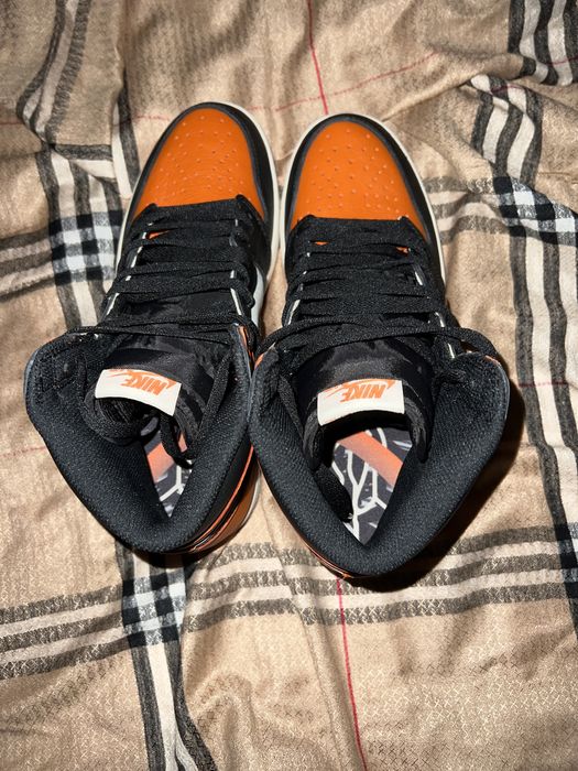 Jordan 1 Retro Shattered Backboard