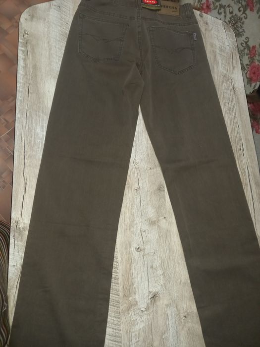 Штаны на подростка