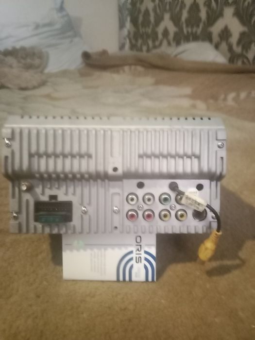 Продам магнитолы Субару. Сони. Пионер.