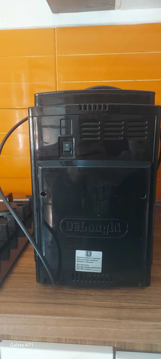 Expresor automat Delonghi Magnifica S