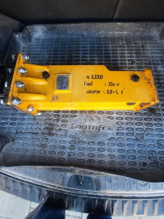 нов Хидравличен чук за мини багер с 2 чизела - нови