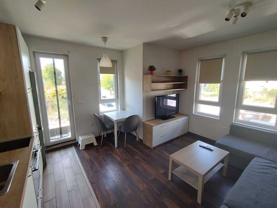 Двустаен апартамент под наем в кв. Малинова долина