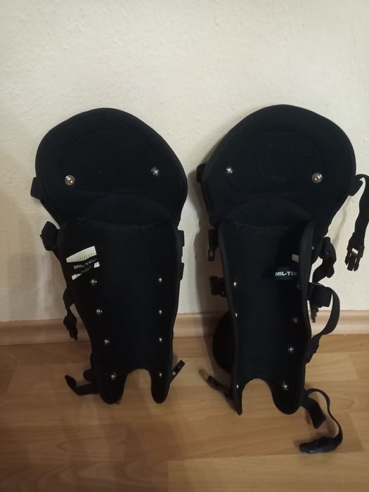 Mil-tec протектори за крака