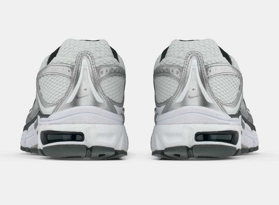 Мужские кроссовки Nike Air Max Moto 2K EUR 42.5 оригинал