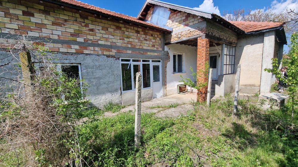 Продава се Къща в с. Богданци, Област Разград - 200 кв.м за 200 €/кв.м - Снимка #19