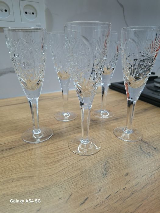 Продам рюмки хрусталь