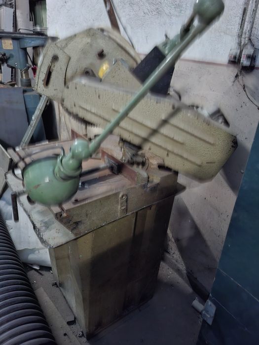 Tăietor metale 380 și mașină de gaurit