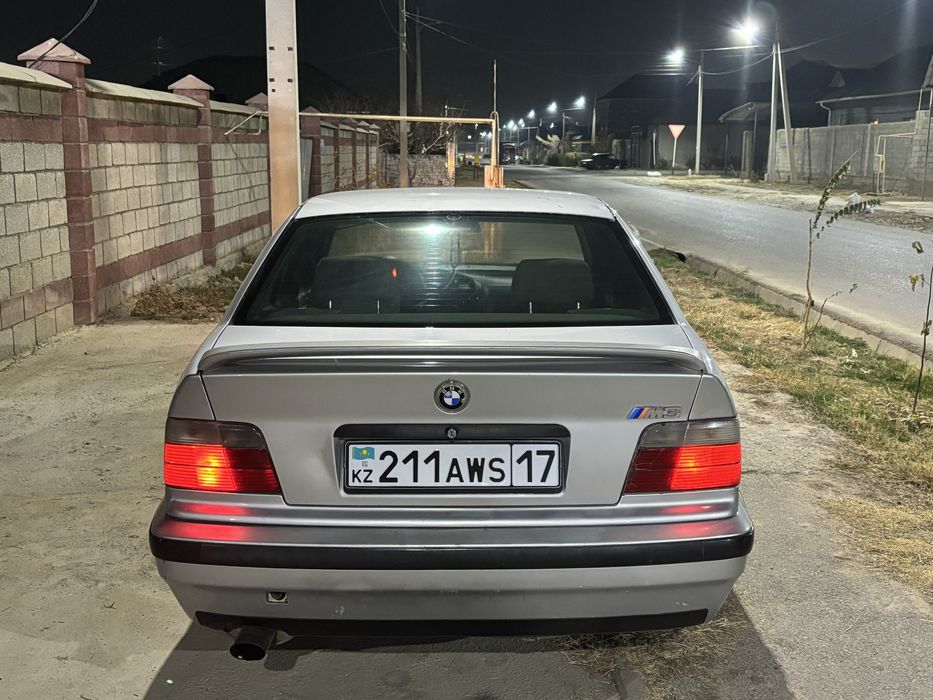 Продам Бмв 316 5ступка механ