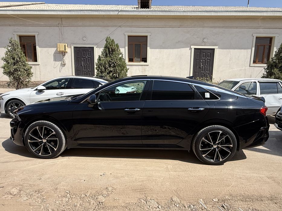 Kia K5 Prestige+ sotiladi