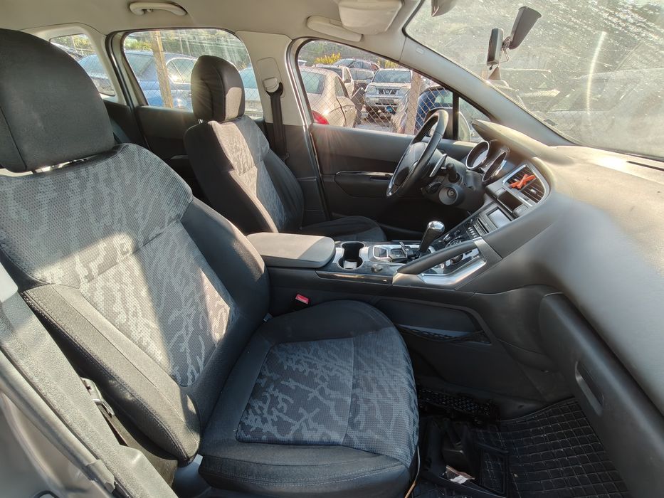 Peugeot 3008 / 2009г. / НА ЧАСТИ / АВТОМАТИК / 1.6HDI