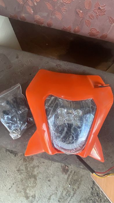 Фара на эндуро лед