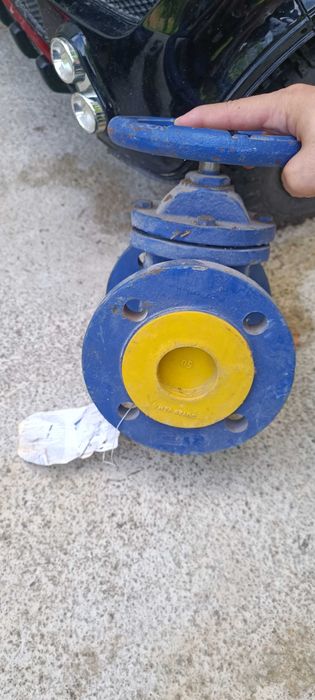 Шибърен кран DN50 (2") – нови, чугунени